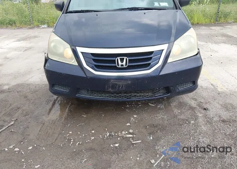 2008 Honda Odyssey Lx z USA, uszkodzony, nr VIN 5FNRL38298B055601